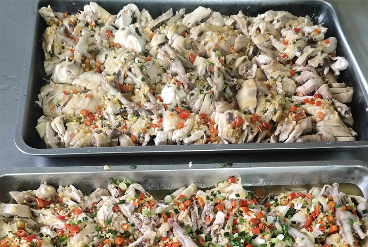  ��I(y��)�x��ʳ�óа����o�T��һ�ݷ��Ĳ�